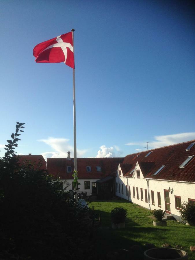 Hotel Ibsens Gaard Ebeltoft Exterior foto