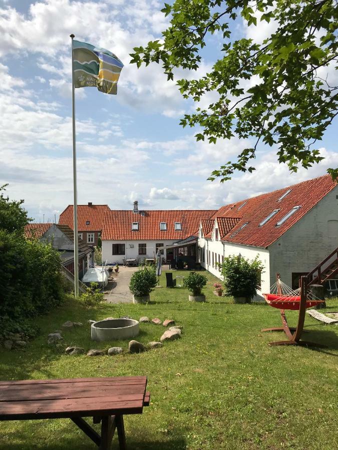 Hotel Ibsens Gaard Ebeltoft Exterior foto